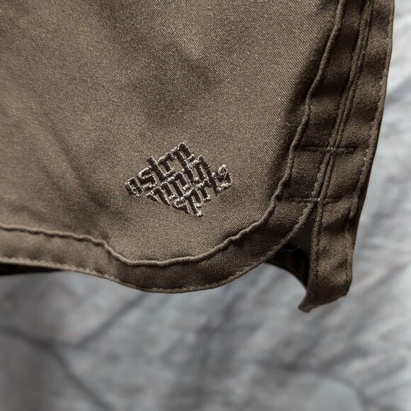 Eastern Mountain Sports Size 8 Olive Green Shorts - Picture 3 of 5